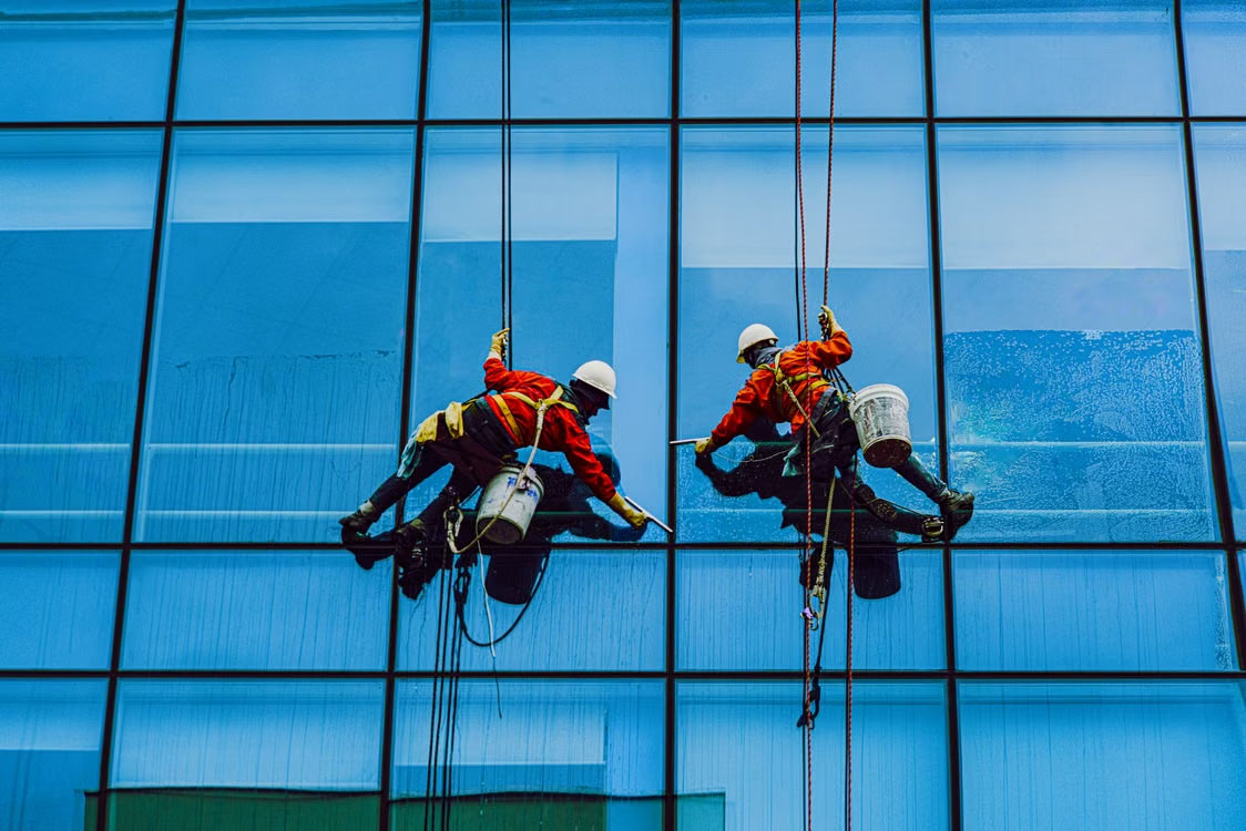Rope access services Rope access services